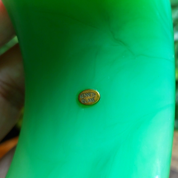 BEST Vintage Kenneth Jay Lane KJL Massive Chunky Swirled Lucite Bangle Bracelet! - Picture 14 of 15